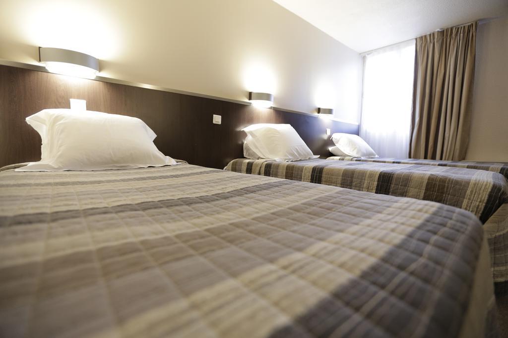 Hotel Au Petit Caporal Maisons-Alfort Luaran gambar