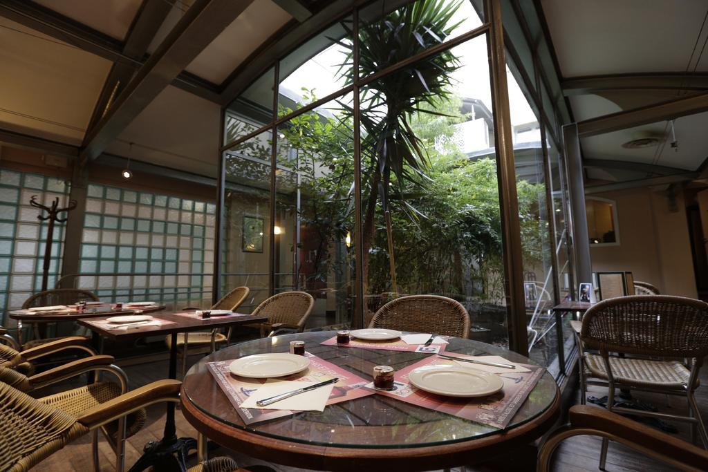 Hotel Au Petit Caporal Maisons-Alfort Luaran gambar